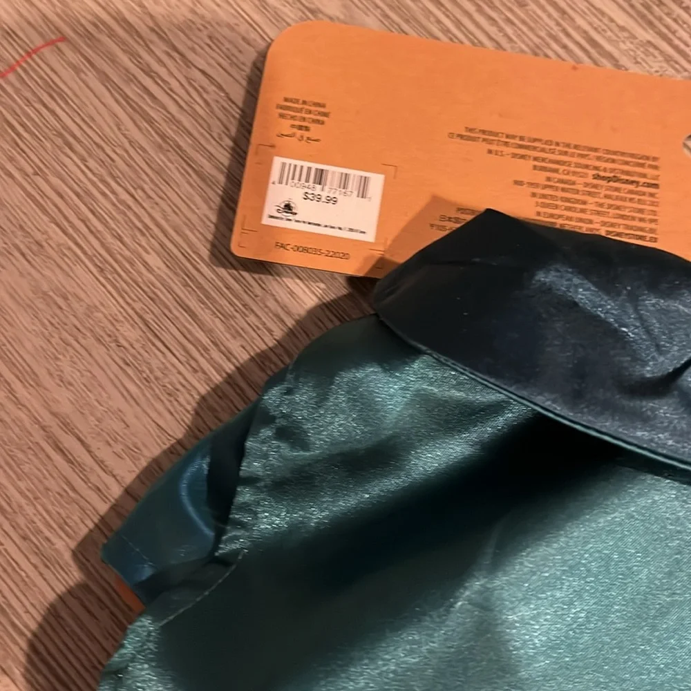 Disney nwt tails